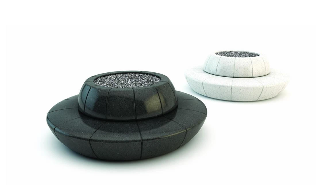 Jardineras urbanas con bancos<br />